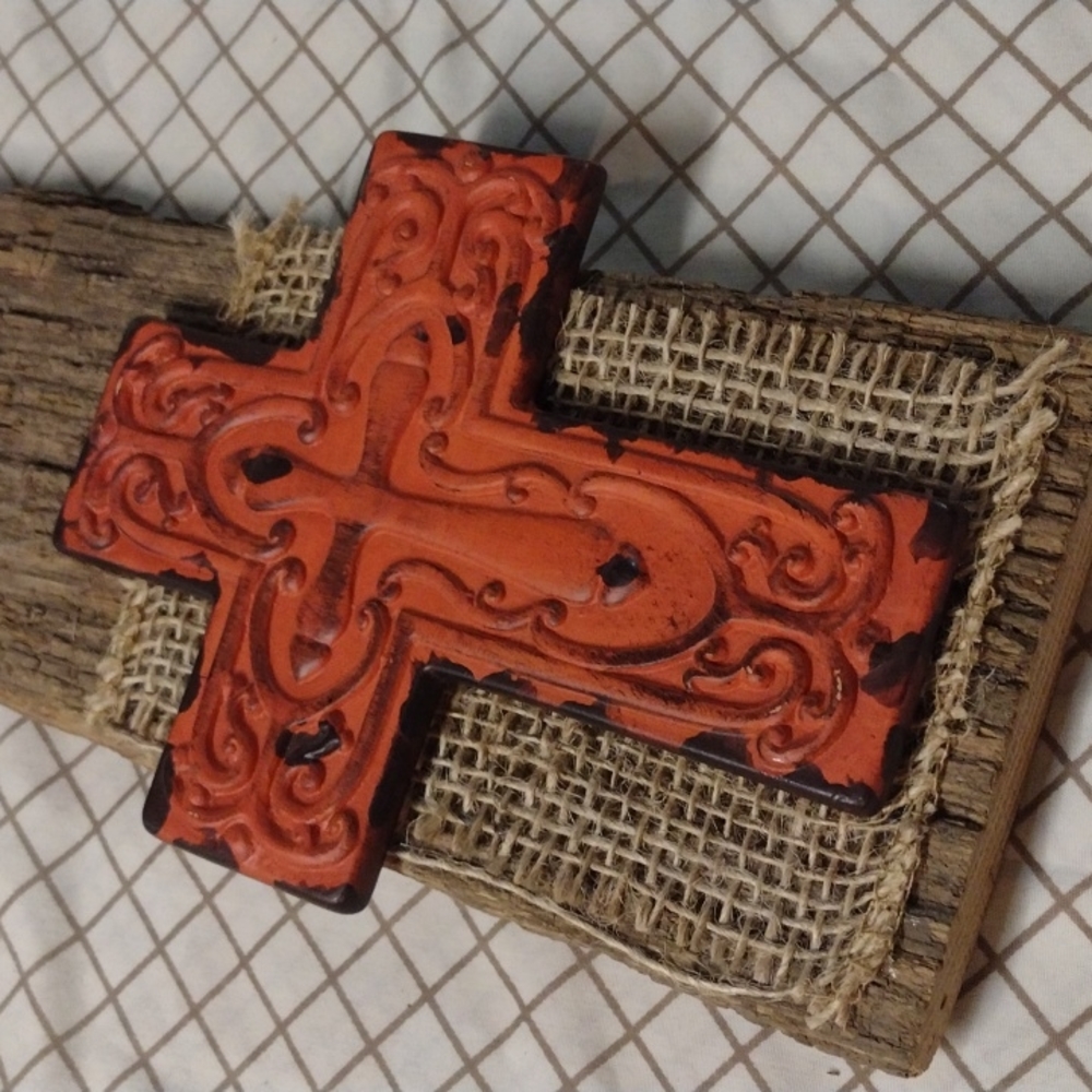 Rustic Barn Lumber Cross - Picture 3 of 6